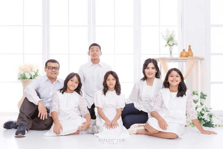 foto studio keluarga besar