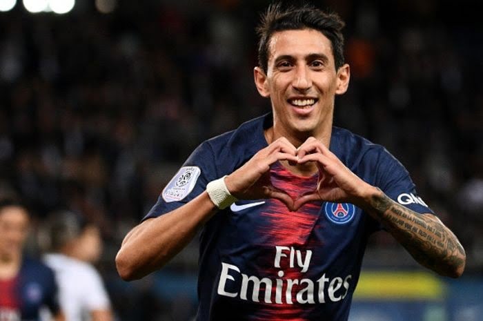 foto sepak bola aesthetic