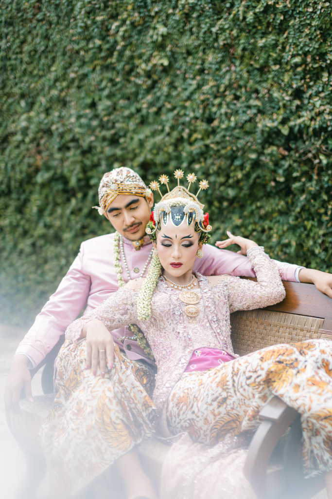 foto prewedding adat jawa