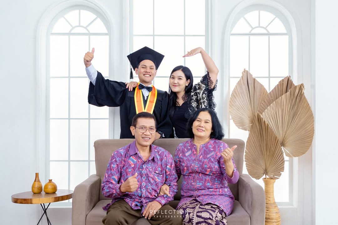 wisuda di kota solo