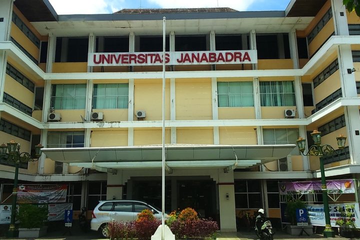 studio foto dekat janabadra