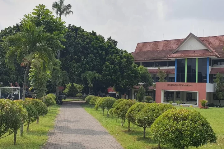 studio foto dekat universitas proklamasi 45