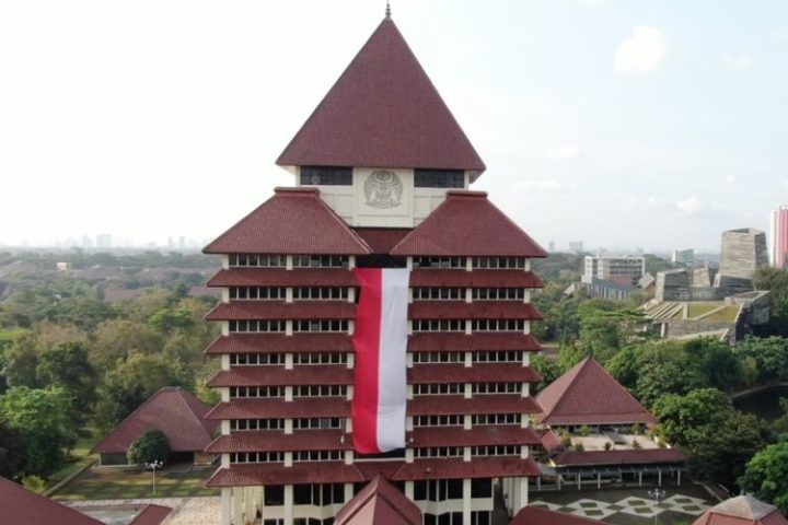 Top 10 universitas di Indonesia