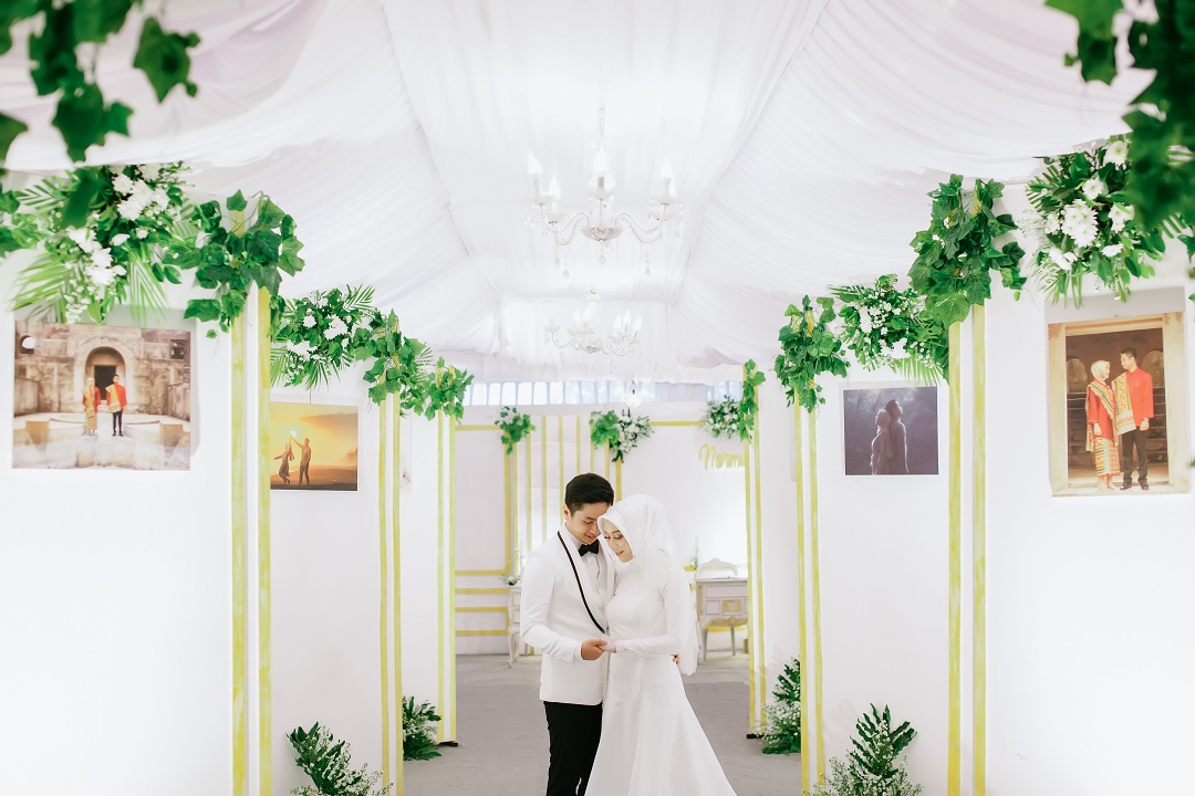 foto prewedding studio murah