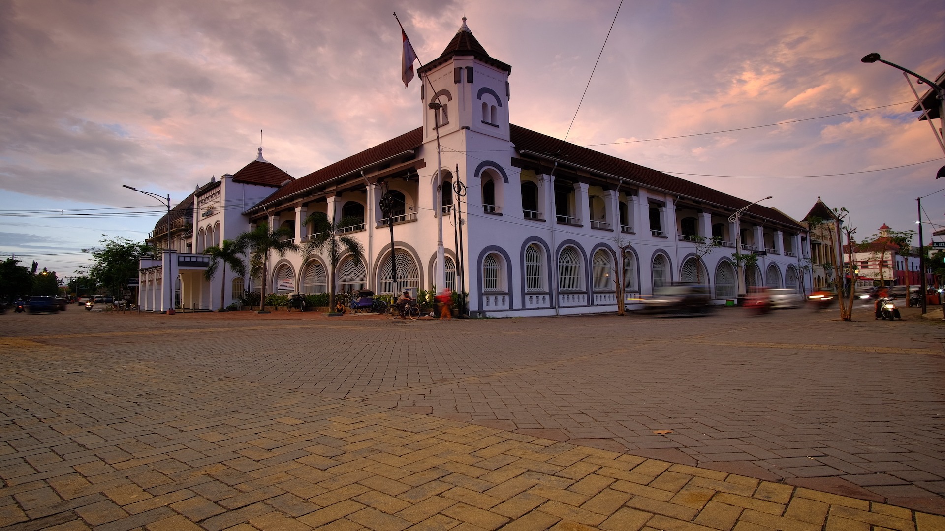 Tempat Foto Wisuda Outdoor di Semarang