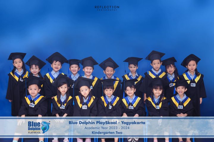 55 Ucapan Wisuda Anak TK Paling Romantis & Menyentuh Hati