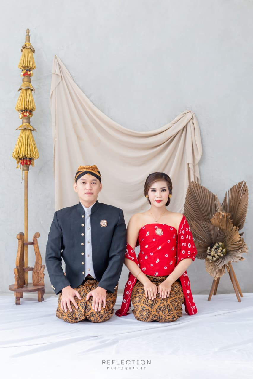 Prewedding Adat Jawa Indoor