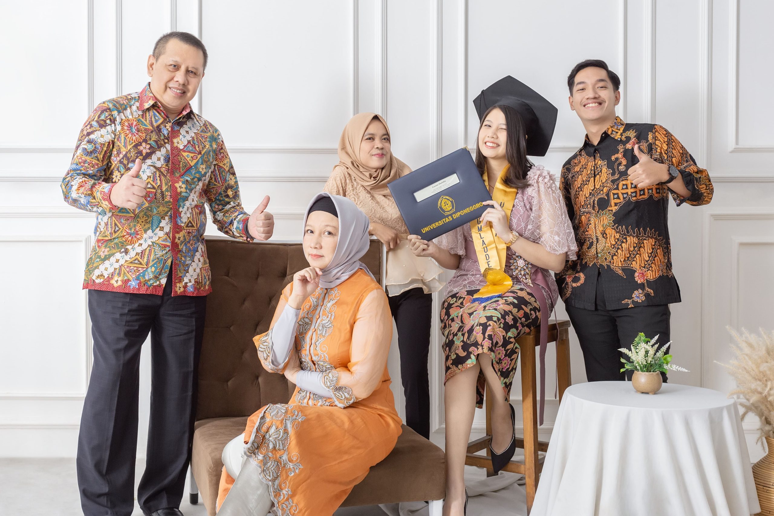 Jasa Foto Graduation Jogja